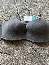Ladies Seamless Strapless Bra